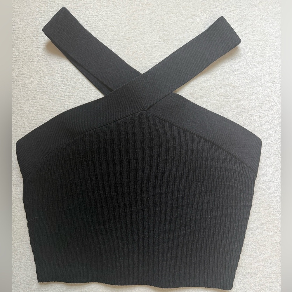 Aritzia Babaton Black Fitted Ribbed Chriss Cross Crop Tank Top in Medium